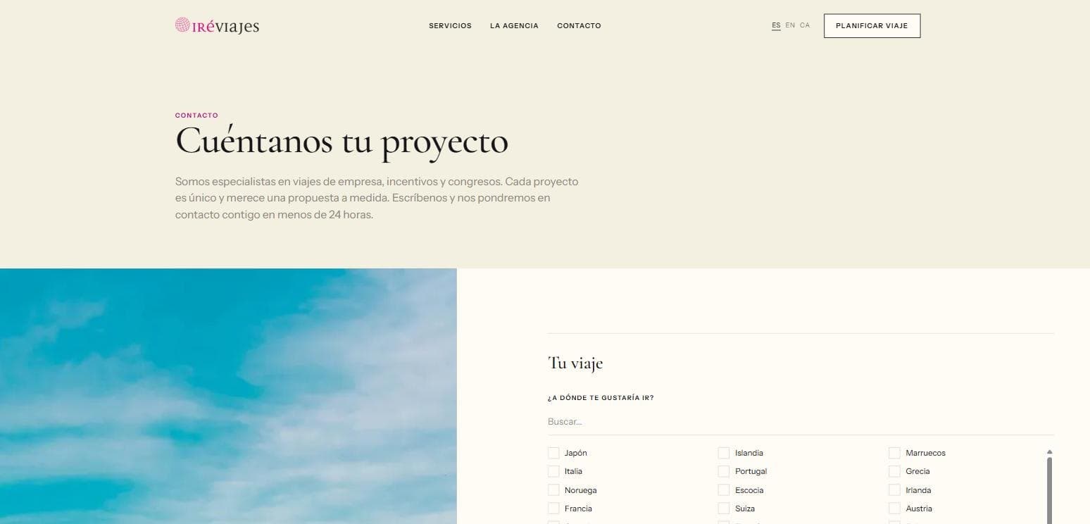 Formulario de cualificacion de iReViajes con la seleccion de destinos y los campos del proyecto de viaje.